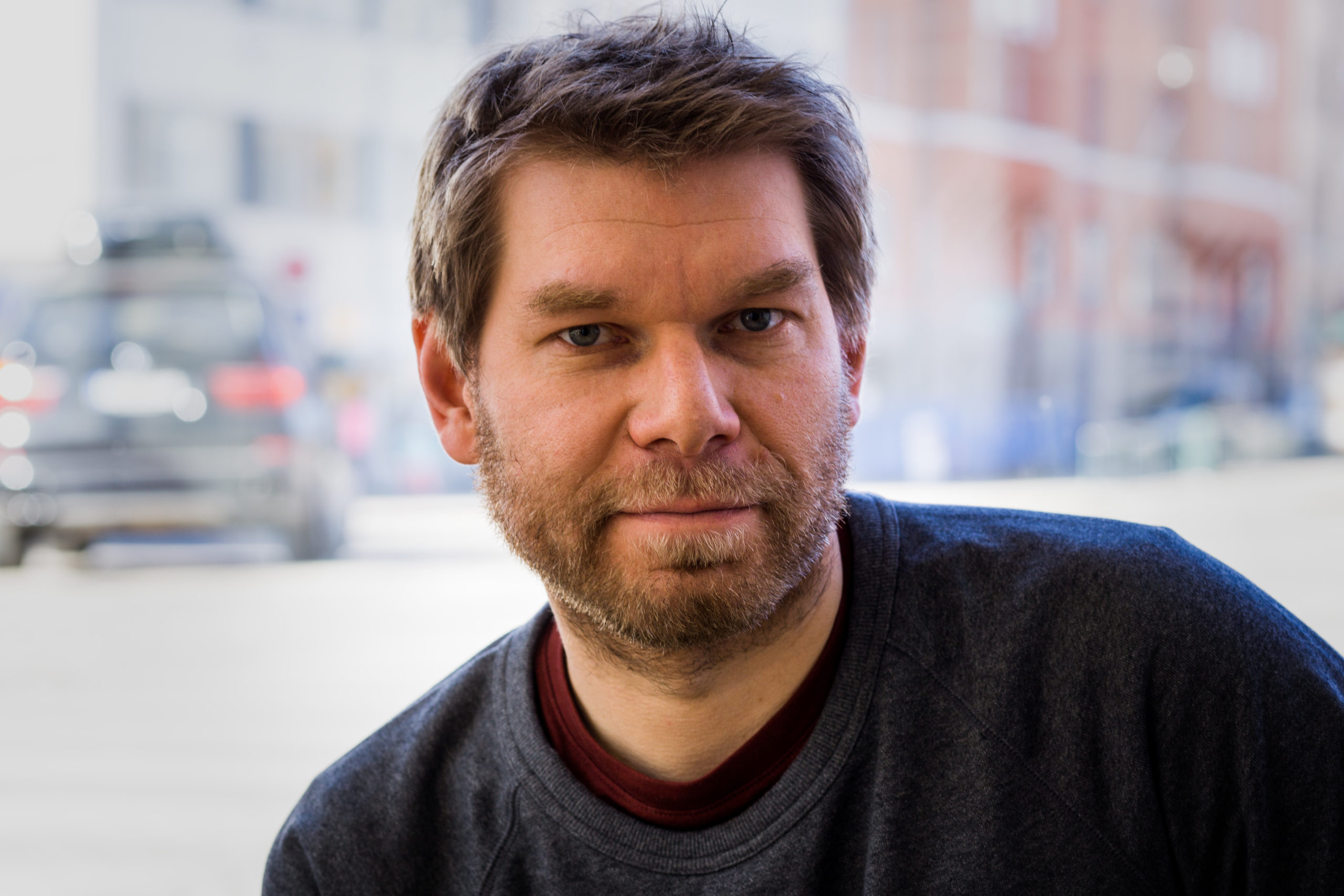 Kalle Kinnunen, kuvaaja Seppo Laine mainittava käytettäessä 1