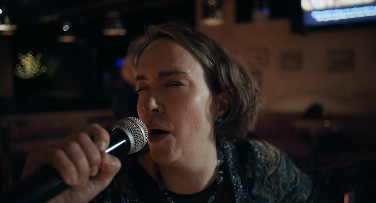 Karaokeparatiisi_Kuva_Sari_Aaltonen_napafilms_1_web kopio